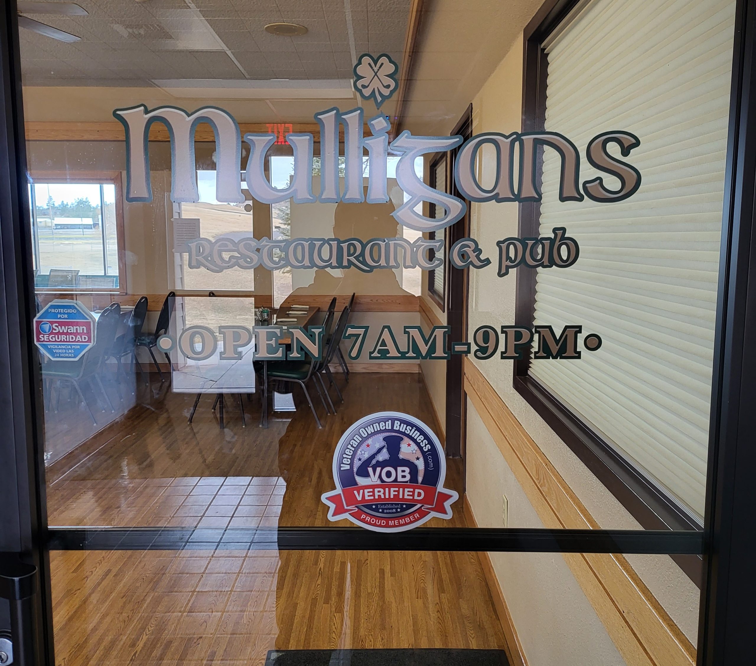Mulligans Restaurant and Pub - Veteran Owned Business Mulligans Restaurant and Pub - Veteran Owned Business